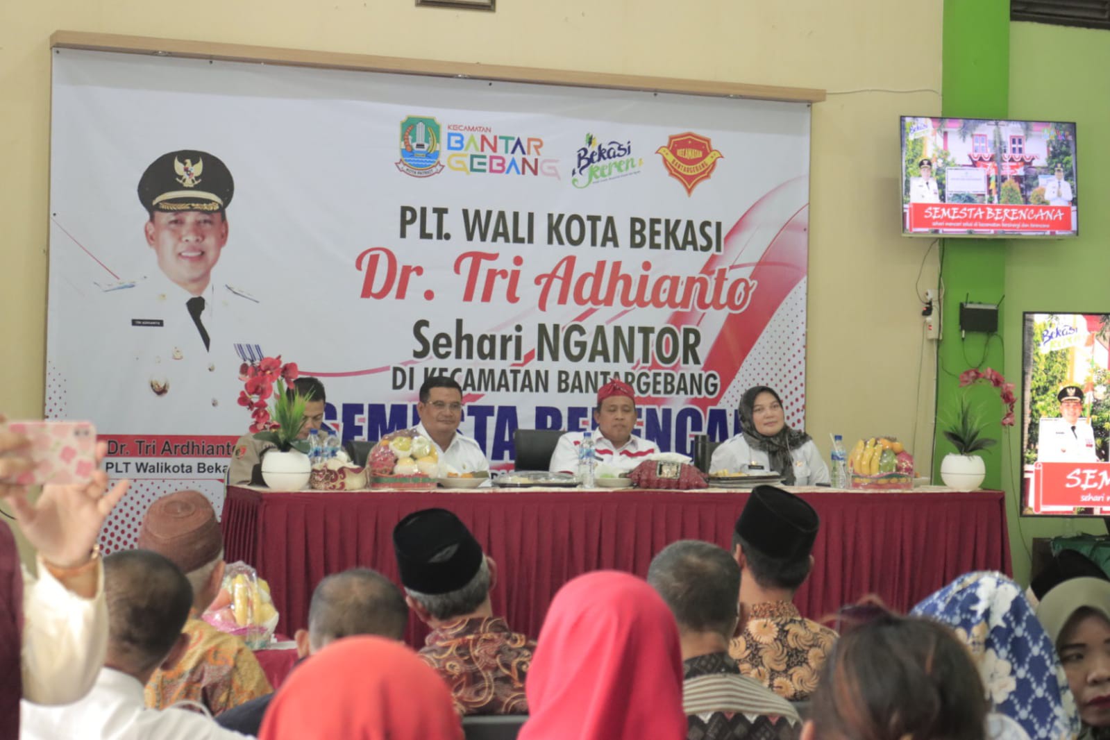 PLT.WALI KOTA HADIRI PROGRAM SEMESTA BERENCANA UNTUK WILAYAH KECAMATAN BANTARGEBANG